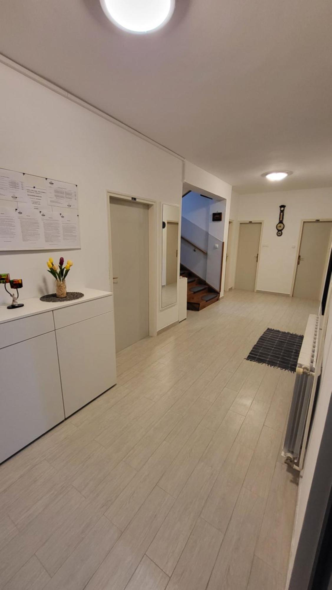 Apartments & Rooms Fam Ribaric Банёл Экстерьер фото